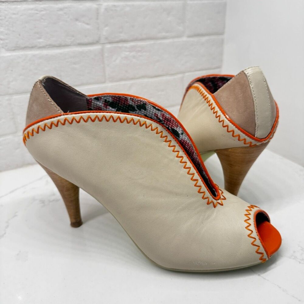 Poetic Licence All Or Nothing Leather Peep Toe Booties Size 7 Retro Tan Orange